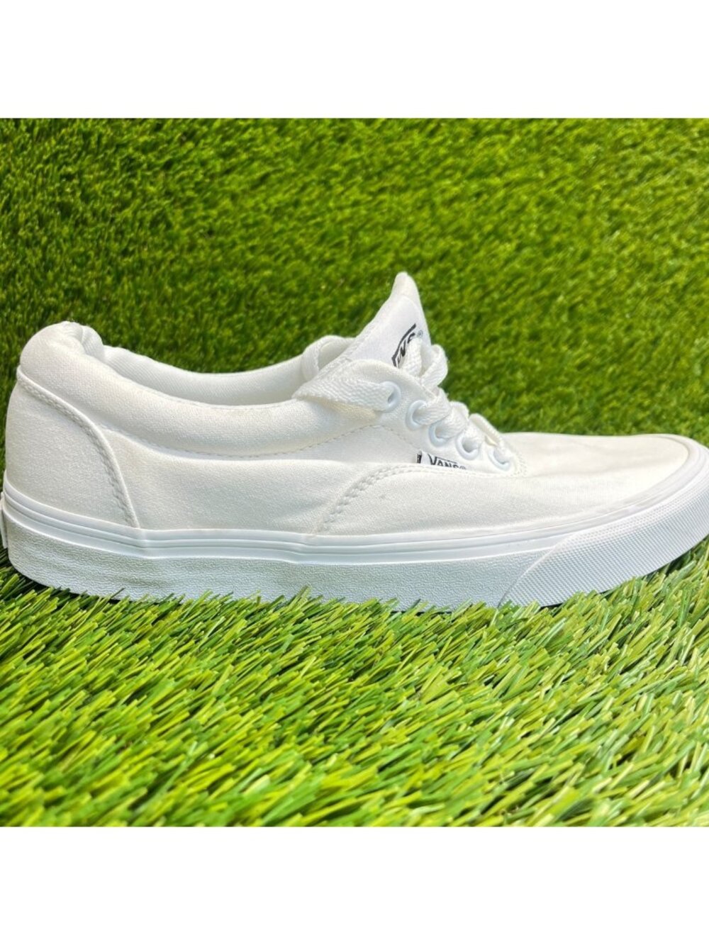 Vans Doheny Low Mens Size 7 Triple White Gum Athletic Skateboard Shoes Sneakers